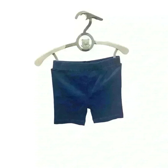 Kids Headquarters Graphic T with matching blue shorts 2T-3T - Picture 5 of 6
